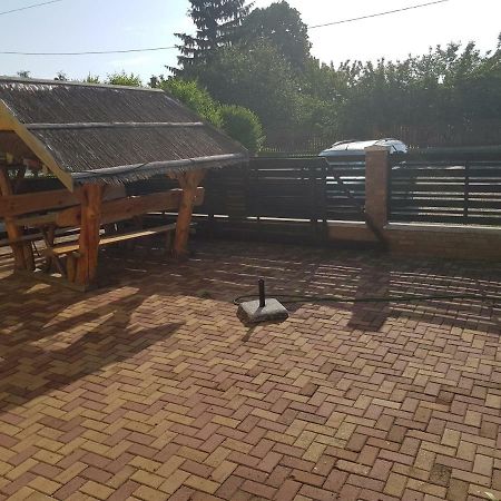 Pagrepe Apartman Balatonvilágos Extérieur photo