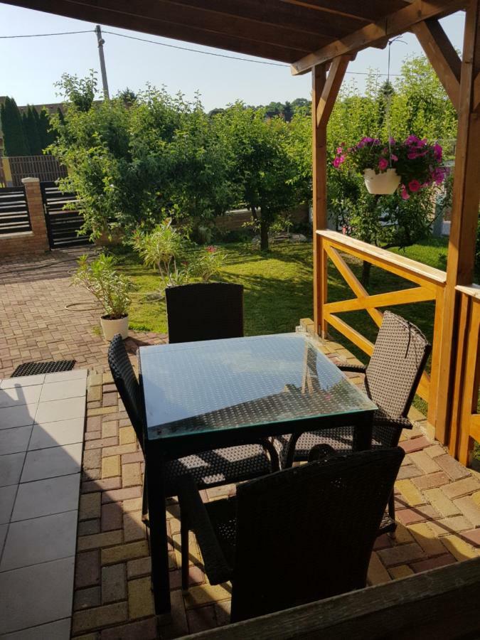 Pagrepe Apartman Balatonvilágos Extérieur photo